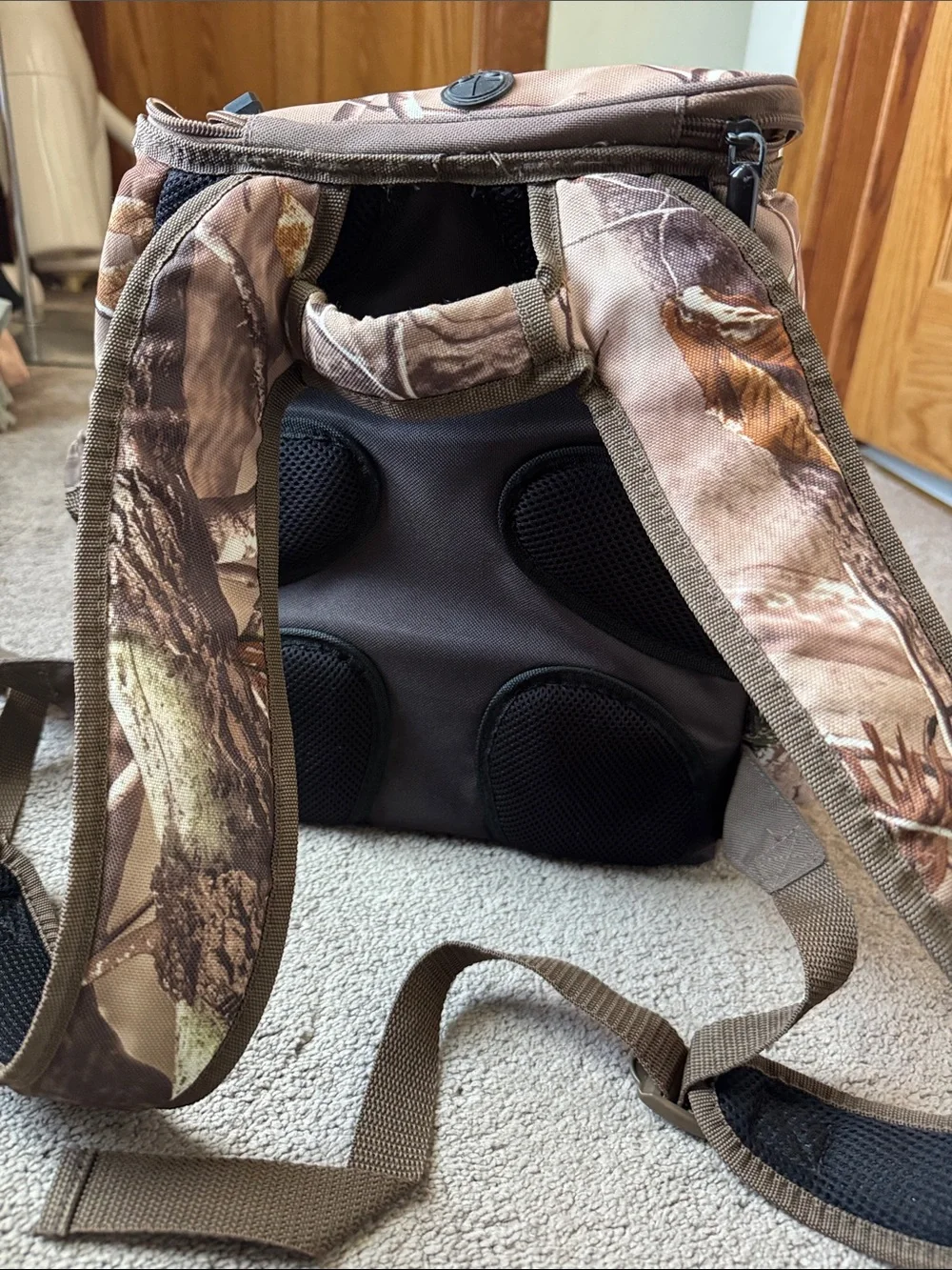 Igloo Sportsman Realtree Camouflage Backpack Hunting Fishing Outdoor